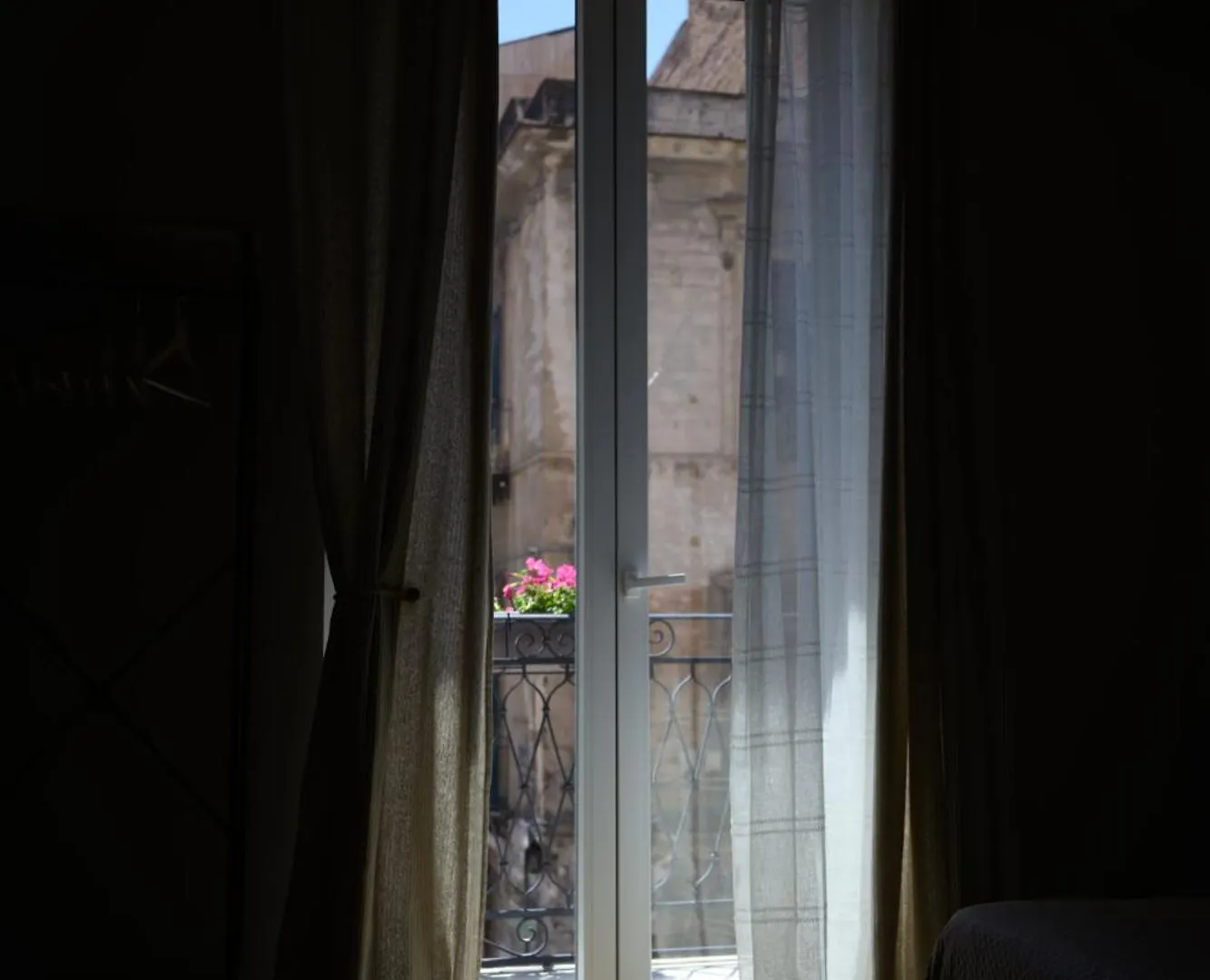 Oros Rooms Παλέρμο Δωμάτια σε οικογενειακή κατοικία
